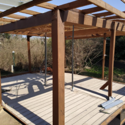 Abri de jardin en prolongement de votre pergola : astuces et idées Le Lamentin